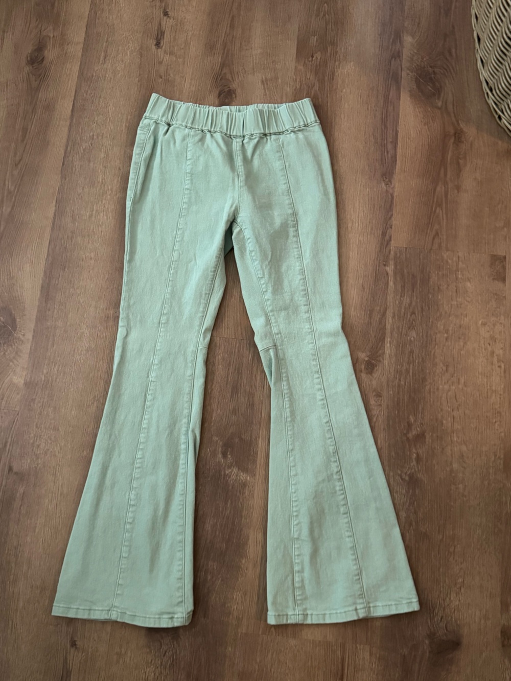 Women’s Mint Green Jeans - Classic Slim Fit
